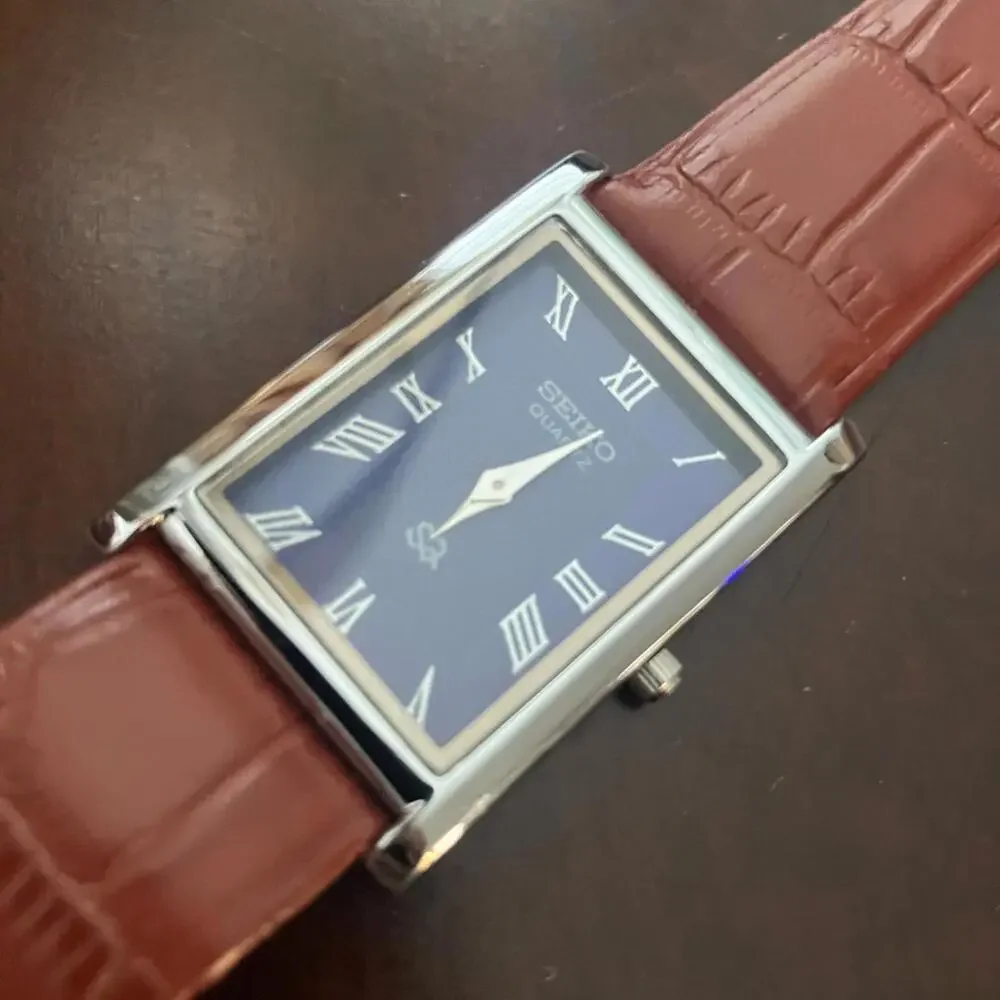 Seiko Blue Dial with Brown Leather Strap 33mm Super Slim‎ Tank Watch
